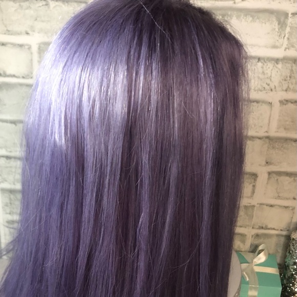 Light Purple Straight Hair Medium Length Wig - New, never used - Picture 4 of 6
